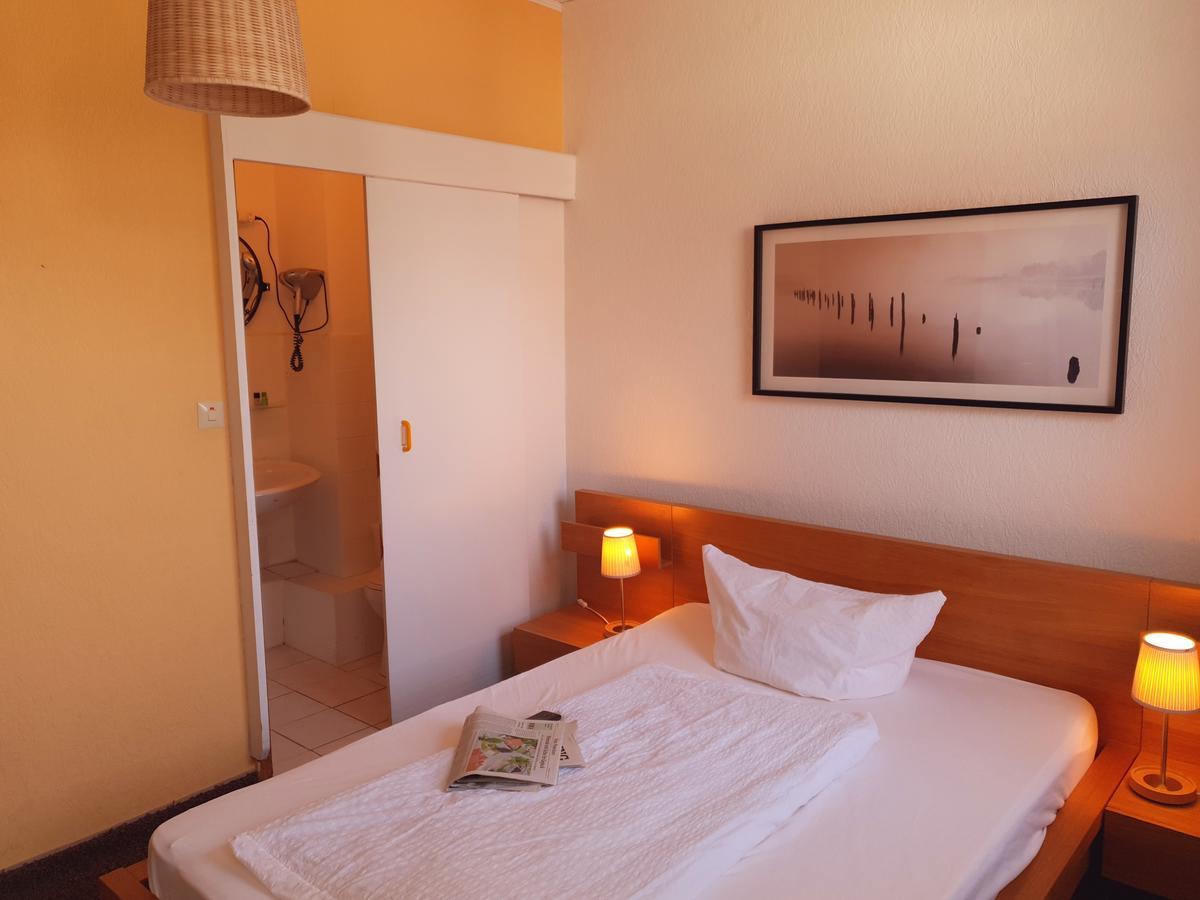 Suedhotel Πάντερμπορν Εξωτερικό φωτογραφία